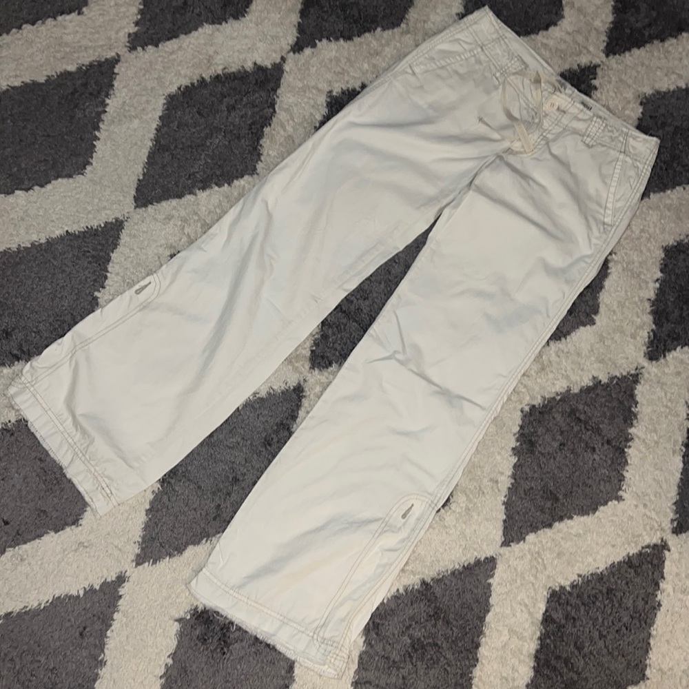 American Eagle lightweight wide leg adjustable length khakis